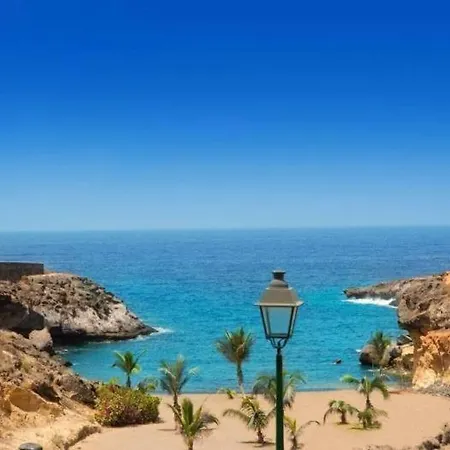 1413 Panoramic 1 Bedroom, Ocean View! *